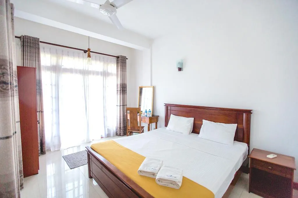 Sweet Lanka Kandy Hotel 0*,
